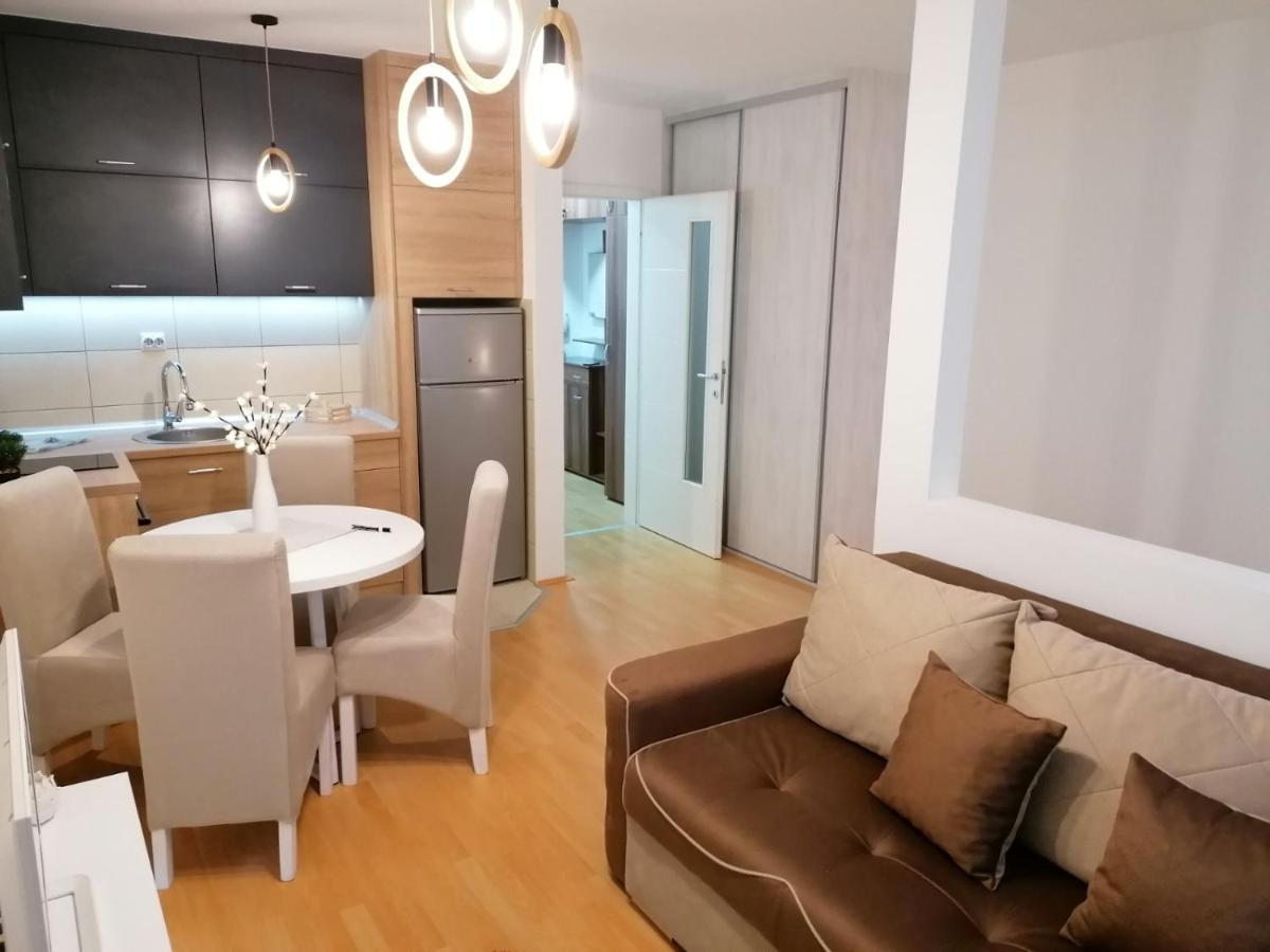 Emili Apartman Jagodina Eksteriør bilde
