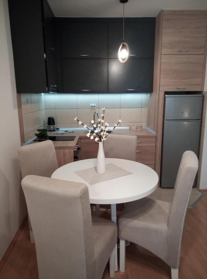 Emili Apartman Jagodina Eksteriør bilde